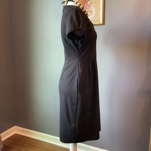 DownĀ EastāLittleāBlackāDressāš - Picture 3 of 5